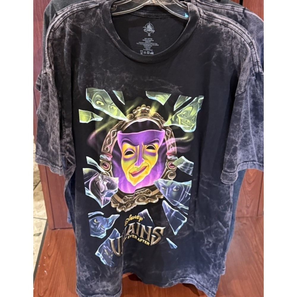 2025 Disney Parks T Shirt Large Villains Unfairly  Ever After‎ Black Adult